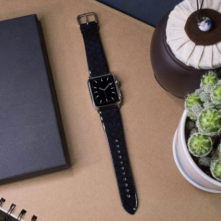 For Apple Watch 5 & 4 40mm / 3 & 2 & 1 38mm Discolor Glitter Fish Scale Texture Watch Band(Black) by bashfashion